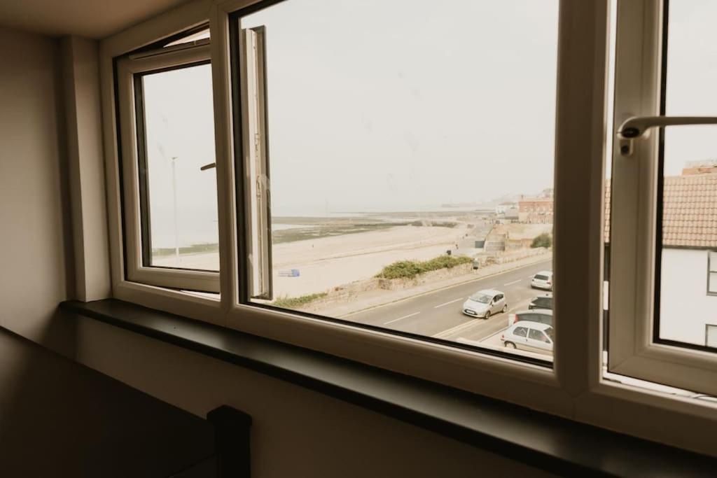 The Sun Deck Apartment - Westbrook Bay Beach - By Goldex Coastal Breaks Margate Exterior photo